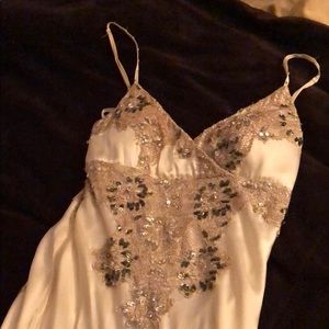 Stunning gorgeous Ivory and gold gown.